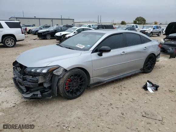 2020 Toyota Avalon XSE with VIN 4T1FZ1FB7LU040275, listed as a Copart auction lot 82445534 with 89,741 mi miles and Salvage Title. Bid and sale history available at carsss.com. Image 1.