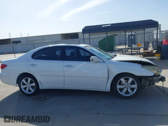 2005 Lexus ES 330 with VIN JTHBA30GX55078475, listed as a IAAI auction lot 41742679 with 212,405 mi miles. Bid and sale history available at carsss.com. Image 13.