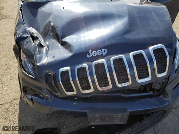 2018 Jeep Cherokee Latitude with VIN 1C4PJMCX0JD571770, listed as a Copart auction lot 45126765 with 96,618 mi miles and Salvage Title. Bid and sale history available at carsss.com. Image 11.