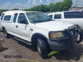 2002 Ford F-150 XL с VIN 1FTRX18W02NB44395, выставлен на аукционе IAAI как лот 42667605 с пробегом 144 777 миль миль и . История ставок и продаж доступна на DreamBid. Изображение 1.