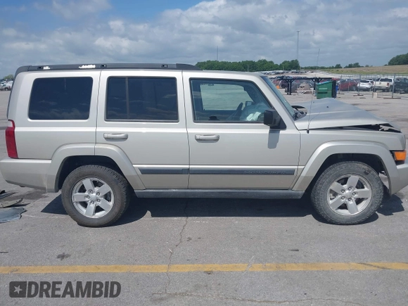 2007 Jeep Commander Sport с VIN 1J8HG48P37C560006, выставлен на аукционе IAAI как лот 42558974 с пробегом 223 413 миль миль и . История ставок и продаж доступна на DreamBid. Изображение 13.