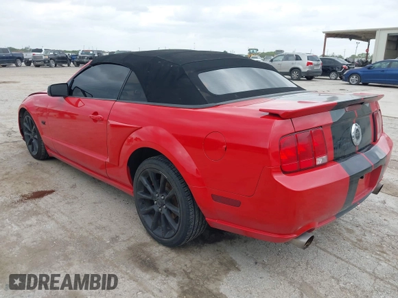 2007 Ford Mustang GT Deluxe с VIN 1ZVHT85H175237646, выставлен на аукционе IAAI как лот 42105476 с пробегом 179 433 миль миль и . История ставок и продаж доступна на DreamBid. Изображение 3.