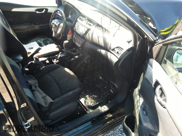 2014 Nissan Sentra SR with VIN 3N1AB7AP7EY279983, listed as a IAAI auction lot 34572411 with Not Provided miles and . Bid and sale history available at DreamBid. Image 5.