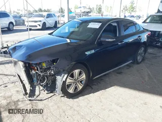 2017 Kia Optima EX with VIN KNAGU4LE8H5013625, listed as a IAAI auction lot 42001491 with 89,200 mi miles and . Bid and sale history available at DreamBid. Image 18.