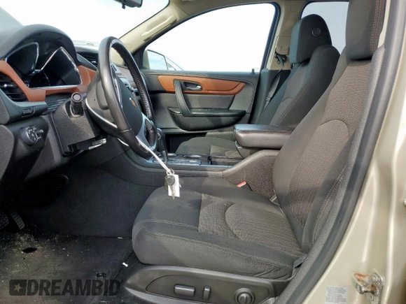 2016 Chevrolet Traverse LT z VIN 1GNKVGKD2GJ182802, wystawiony jako Copart lot #59040455 z przebiegiem Nie podano mil oraz Szkoda całkowita • Salvage title. Historia ofert i sprzedaży dostępna na DreamBid. Obrazek 7.