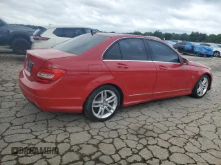2012 Mercedes-Benz C 250 Sport z VIN WDDGF4HB7CR220929, wystawiony jako Copart lot #58982105 z przebiegiem 72 639 mil mil oraz Czysty tytuł • Clean title. Historia ofert i sprzedaży dostępna na DreamBid. Obrazek 3.
