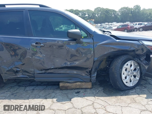 2019 Subaru Forester with VIN JF2SKACC6KH569407, listed as a IAAI auction lot 42682102 with 100,322 mi miles and . Bid and sale history available at DreamBid. Image 6.