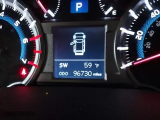 2018 Toyota 4Runner SR5 with VIN JTEZU5JR4J5187653, listed as a IAAI auction lot 40864701 with 96,730 mi miles. Bid and sale history available at carsss.com. Image 16.