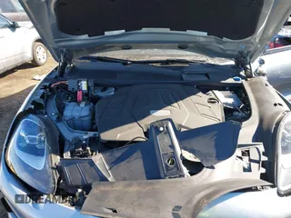 2021 Porsche Cayenne z VIN WP1BA2AY8MDA42886, wystawiony jako IAAI lot #41465968 z przebiegiem 17 062 mil mil oraz . Historia ofert i sprzedaży dostępna na DreamBid. Obrazek 10.