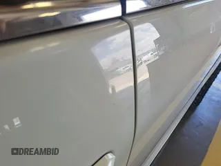 2018 GMC Sierra 2500HD SLE с VIN 1GT12SEGXJF148428, выставлен на аукционе IAAI как лот 42453868 с пробегом 190 768 миль миль и . История ставок и продаж доступна на DreamBid. Изображение 1.