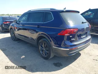 2023 Volkswagen Tiguan SE с VIN 3VV3B7AX6PM106893, выставлен на аукционе IAAI как лот 41971785 с пробегом 31 718 миль миль и . История ставок и продаж доступна на DreamBid. Изображение 3.