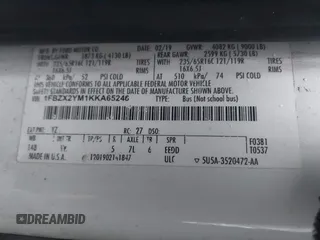 2019 Ford Transit Passenger XL с VIN 1FBZX2YM1KKA65246, выставлен на аукционе IAAI как лот 42275413 с пробегом 414 339 миль миль и . История ставок и продаж доступна на DreamBid. Изображение 9.