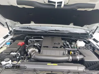 2025 Nissan Frontier S with VIN 1N6ED1EKXSN608668, listed as a IAAI auction lot 41909095 with 41 mi miles and . Bid and sale history available at DreamBid. Image 10.