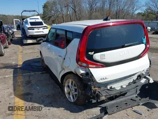 2022 Kia Soul LX with VIN KNDJ23AU7N7832757, listed as a IAAI auction lot 41772864 with 78,499 mi miles. Bid and sale history available at carsss.com. Image 3.