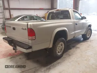 2001 Dodge Dakota with VIN 1B7GG26X21S118759, listed as a IAAI auction lot 41943297 with 156,372 mi miles and . Bid and sale history available at carsss.com. Image 4.