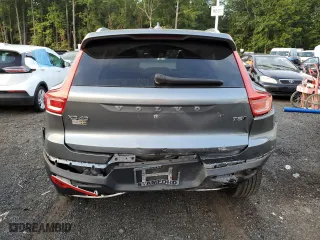 2019 Volvo XC40 Momentum with VIN YV4162UK6K2060492, listed as a Copart auction lot 69605803 with 73,391 mi miles. Bid and sale history available at carsss.com. Image 6.