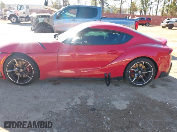 2022 Toyota Supra 3.0 with VIN WZ1DB0C04NW051045, listed as a IAAI auction lot 41156875 with 3,851 mi miles and . Bid and sale history available at DreamBid. Image 14.