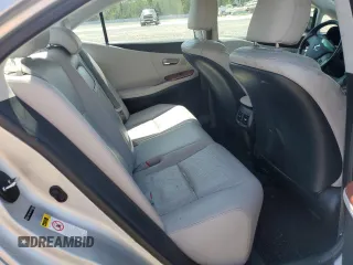 2010 Lexus HS 250h z VIN JTHBB1BA9A2004633, wystawiony jako Copart lot #52732555 z przebiegiem 210 370 mil mil oraz Szkody całkowita. Historia ofert i sprzedaży dostępna na DreamBid. Obrazek 10.