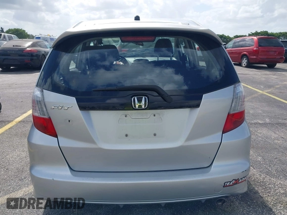 2012 Honda Fit Sport with VIN JHMGE8H5XCC034799, listed as a IAAI auction lot 41957184 with 86,373 mi miles. Bid and sale history available at carsss.com. Image 15.