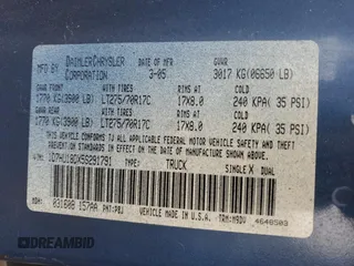 2005 Dodge 1500 SLT z VIN 1D7HU18DX5S291791, wystawiony jako Copart lot #58835875 z przebiegiem 107 943 mil mil oraz Szkoda całkowita • Salvage title. Historia ofert i sprzedaży dostępna na DreamBid. Obrazek 12.