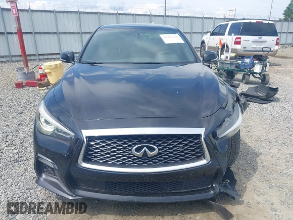 2018 Infiniti Q50 Red Sport 400 with VIN JN1FV7AR2JM481061, listed as a IAAI auction lot 42362510 with 70,028 mi miles and . Bid and sale history available at DreamBid. Image 12.