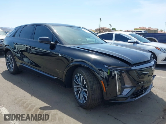 2024 Cadillac LYRIQ Sport z VIN 1GYKPVRK6RZ131099, wystawiony jako IAAI lot #41979330 z przebiegiem 3953 mil mil oraz . Historia ofert i sprzedaży dostępna na DreamBid. Obrazek 1.