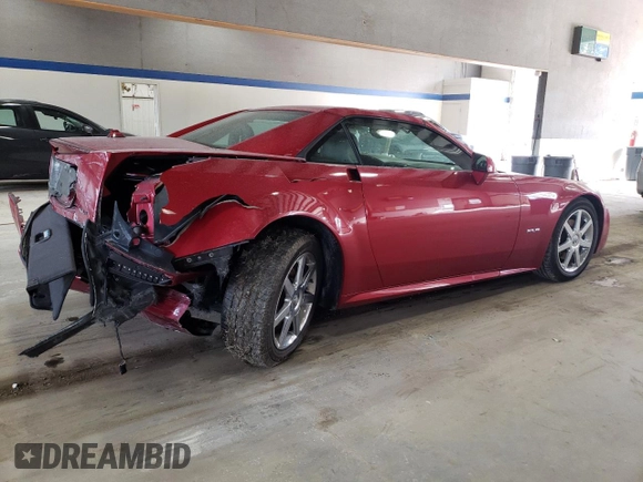 2004 Cadillac XLR z VIN 1G6YV34A045602305, wystawiony jako Copart lot #48484845 z przebiegiem 52 897 mil mil oraz Szkoda całkowita • Salvage title. Historia ofert i sprzedaży dostępna na DreamBid. Obrazek 3.