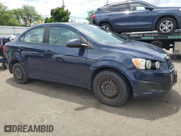 2016 Chevrolet Sonic LS z VIN 1G1JA5SH0G4164037, wystawiony jako Copart lot #60185515 z przebiegiem 211 229 mil mil oraz Czysty tytuł • Clean title. Historia ofert i sprzedaży dostępna na DreamBid. Obrazek 4.