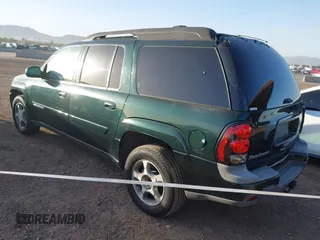 2004 Chevrolet TrailBlazer EXT LT with VIN 1GNET16S546187533, listed as a IAAI auction lot 41648066 with 132,481 mi miles. Bid and sale history available at carsss.com. Image 3.