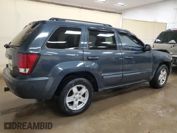 2007 Jeep Grand Cherokee Laredo z VIN 1J8GR48K57C580977, wystawiony jako Copart lot #57400605 z przebiegiem 208 268 mil mil oraz Czysty tytuł • Clean title. Historia ofert i sprzedaży dostępna na DreamBid. Obrazek 3.