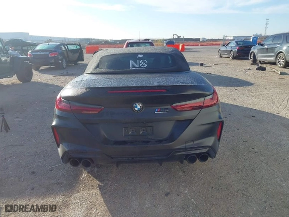 2020 BMW M8 Competition with VIN WBSDZ0C02LCD80945, listed as a IAAI auction lot 41229113 with 1 mi miles. Bid and sale history available at carsss.com. Image 15.