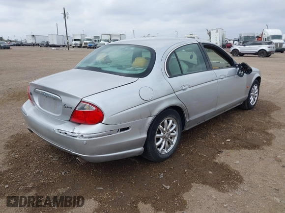 2001 Jaguar S-Type with VIN SAJDA01P91GM04421, listed as a IAAI auction lot 41676230 with 139,403 mi miles and . Bid and sale history available at DreamBid. Image 4.