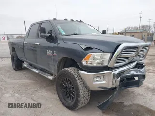 2015 Ram 2500 Big Horn с VIN 3C6UR5JL0FG682614, выставлен на аукционе IAAI как лот 41614493 с пробегом 139 426 миль миль и . История ставок и продаж доступна на DreamBid. Изображение 1.