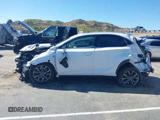 2019 Lexus NX 300 z VIN JTJYARBZ4K2129962, wystawiony jako IAAI lot #41818145 z przebiegiem Nie podano mil oraz . Historia ofert i sprzedaży dostępna na DreamBid. Obrazek 13.