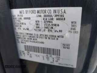 2004 Ford F-250 XL с VIN 1FTNX21P44EA53480, выставлен на аукционе IAAI как лот 42438211 с пробегом 111 981 миль миль и . История ставок и продаж доступна на DreamBid. Изображение 9.