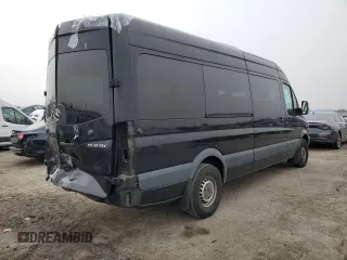 2013 Mercedes-Benz Sprinter Passenger with VIN WDZPE8CC9D5754818, listed as a Copart auction lot 88125785 with 168,418 mi miles and Salvage Title. Bid and sale history available at carsss.com. Image 3.