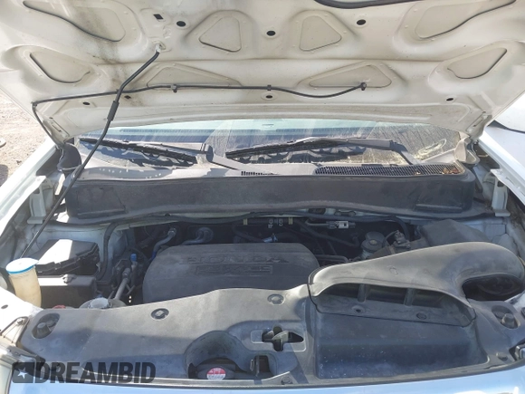 2011 Honda Pilot EX-L with VIN 5FNYF3H64BB027265, listed as a IAAI auction lot 41901424 with 198,556 mi miles and . Bid and sale history available at DreamBid. Image 10.