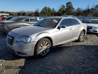 2016 Chrysler 300 with VIN 2C3CCAKG6GH261826, listed as a Copart auction lot 88014285 with 133,630 mi miles and Salvage Title. Bid and sale history available at carsss.com. Image 1.