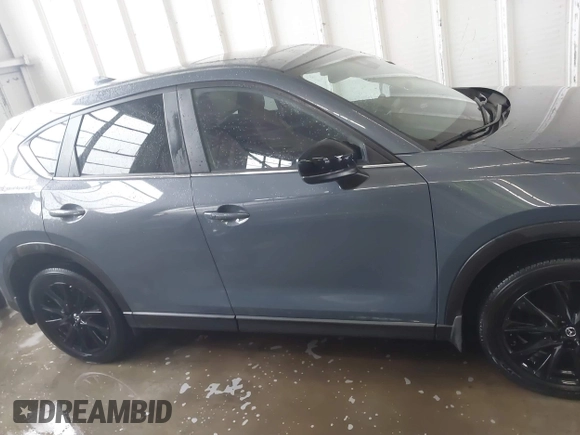 2024 Mazda CX-5 2.5 S Carbon Edition with VIN JM3KFBCM5R0393225, listed as a IAAI auction lot 41536125 with 17,320 mi miles. Bid and sale history available at carsss.com. Image 13.