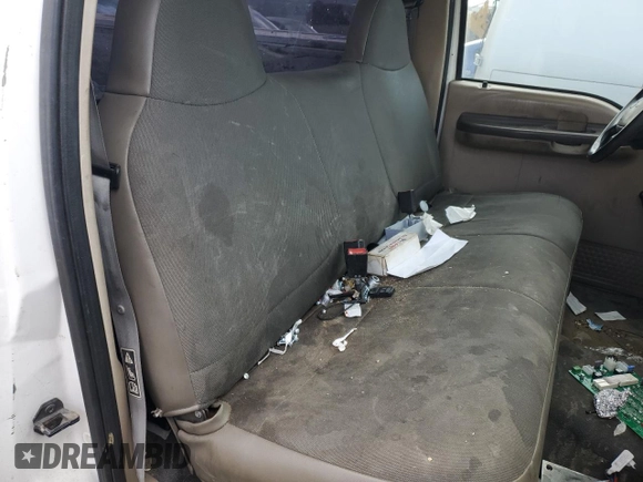 2002 Ford Super Duty F-250 XL with VIN 1FTNF20L72EB14450, listed as a Copart auction lot 43184425 with 0 mi miles and Salvage Title. Bid and sale history available at carsss.com. Image 10.