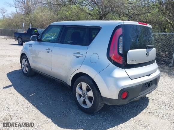 2018 Kia Soul with VIN KNDJN2A20J7581140, listed as a IAAI auction lot 41962548 with 86,497 mi miles. Bid and sale history available at carsss.com. Image 3.