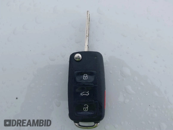 2012 Volkswagen Jetta S с VIN 3VW2K7AJ5CM315538, выставлен на аукционе IAAI как лот 41856779 с пробегом 143 695 миль миль и . История ставок и продаж доступна на DreamBid. Изображение 11.