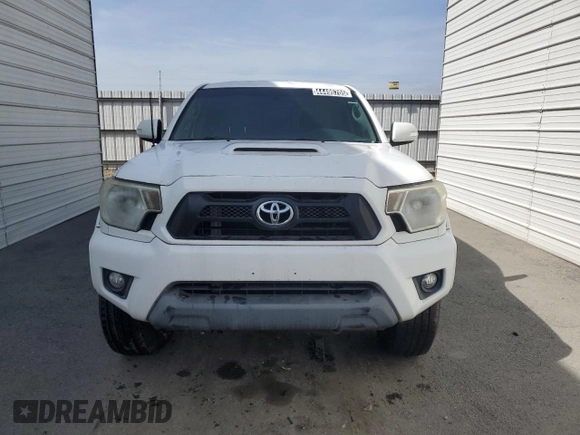 2014 Toyota Tacoma PreRunner z VIN 3TMKU4HN3EM041358, wystawiony jako Copart lot #44495705 z przebiegiem 78 409 mil mil oraz Czysty tytuł • Clean title. Historia ofert i sprzedaży dostępna na DreamBid. Obrazek 5.
