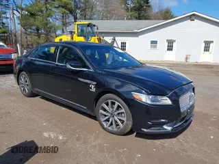 2018 Lincoln Continental Livery z VIN 1LN6L9HK4J5610494, wystawiony jako IAAI lot #41791810 z przebiegiem 168 957 mil mil oraz . Historia ofert i sprzedaży dostępna na DreamBid. Obrazek 1.