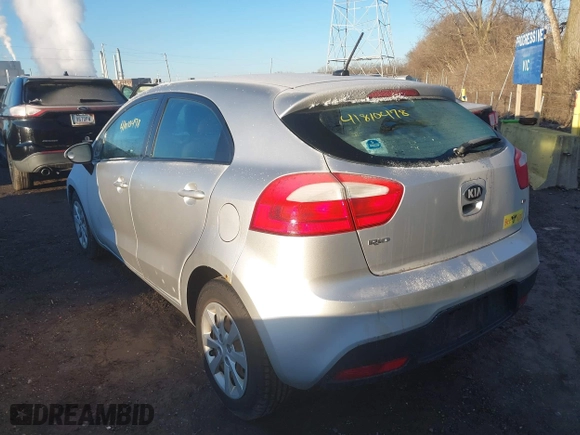 2013 Kia Rio LX with VIN KNADM5A34D6274278, listed as a IAAI auction lot 41810478 with 89,723 mi miles. Bid and sale history available at carsss.com. Image 3.