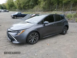 2021 Toyota Corolla Hatchback XSE with VIN JTNC4MBE9M3105640, listed as a Copart auction lot 72458064 with 92,465 mi miles and Salvage Title. Bid and sale history available at carsss.com. Image 1.