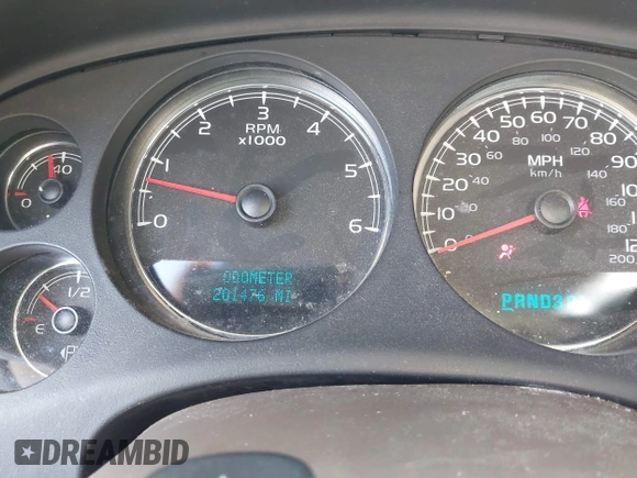 2007 GMC Yukon SLE w/3SA with VIN 1GKFC13C47J352715, listed as a IAAI auction lot 41930018 with 201,476 mi miles. Bid and sale history available at carsss.com. Image 7.