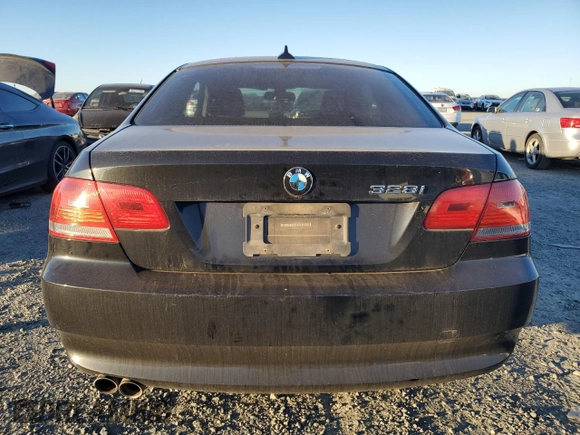 2010 BMW 3 Series 328i with VIN WBAWB3C55AP138880, listed as a Copart auction lot 88358215 with 157,152 mi miles and Salvage Title. Bid and sale history available at carsss.com. Image 6.
