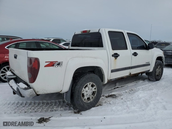 2005 Chevrolet Colorado 1SC LS Z85 with VIN 1GCDT136658240242, listed as a Copart auction lot 45260605 with 293,596 mi miles and Clean Title. Bid and sale history available at carsss.com. Image 3.