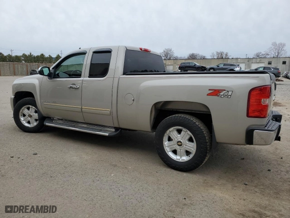 2009 Chevrolet Silverado 1500 LT with VIN 1GCEK29029Z262982, listed as a Copart auction lot 49614275 with 105,765 mi miles and Salvage Title. Bid and sale history available at carsss.com. Image 2.